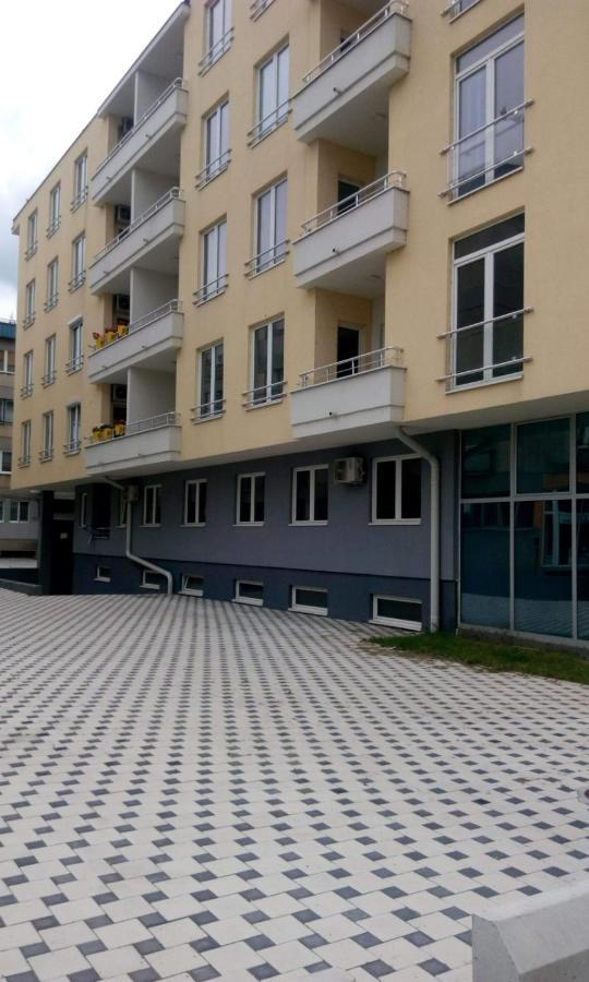 Adam' s Apartment 3 Kladovo Bagian luar foto